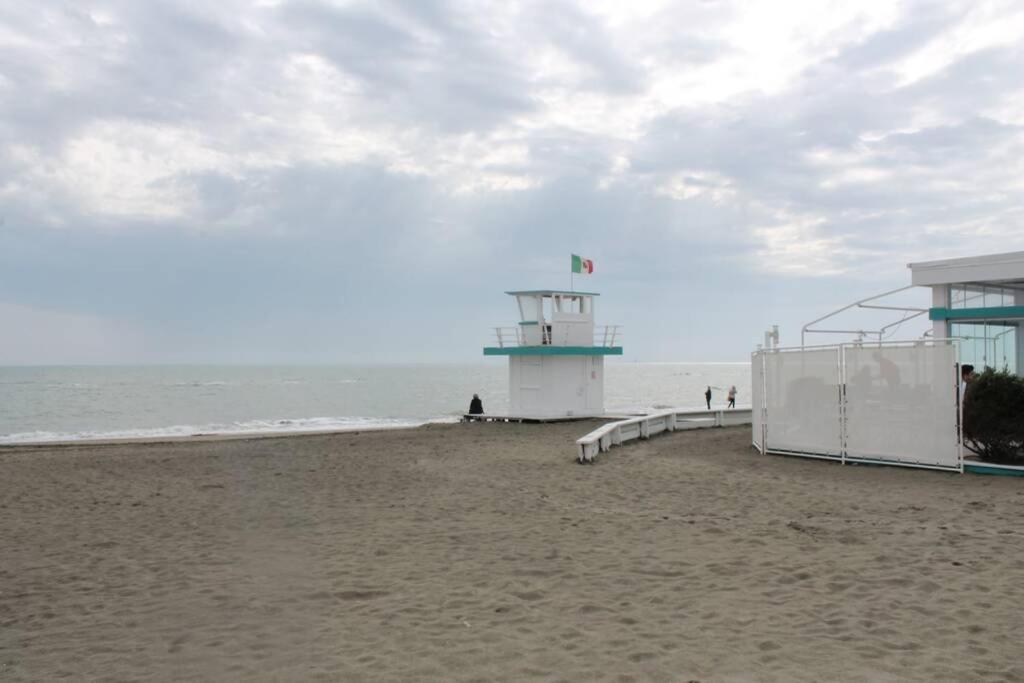 Appartamento Locato Con Finalita Turistiche Ostia מראה חיצוני תמונה